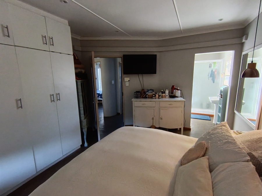 3 Bedroom Property for Sale in Wavecrest Eastern Cape